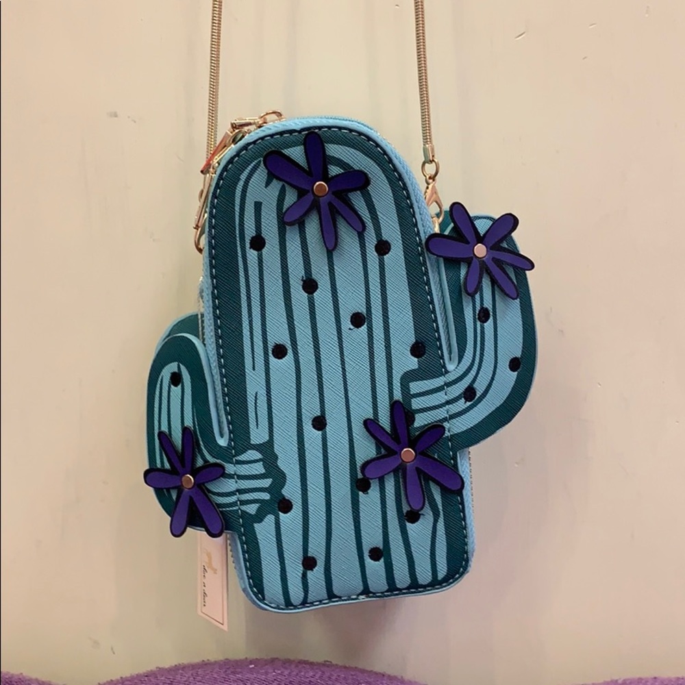 Cactus crossbody